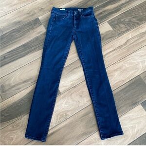 Gap slim straight 26s dark wash jeans